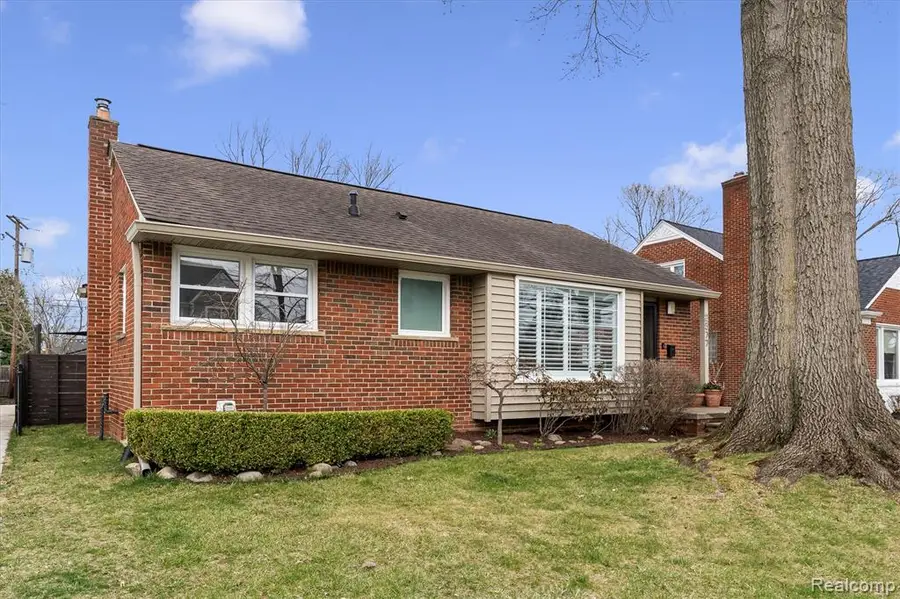 2577 Buckingham, Birmingham, MI 48009 - #3