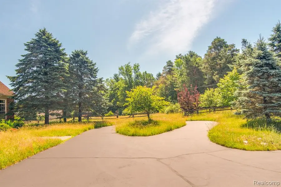 4090 Perryville, Ortonville, MI 48462 - #3