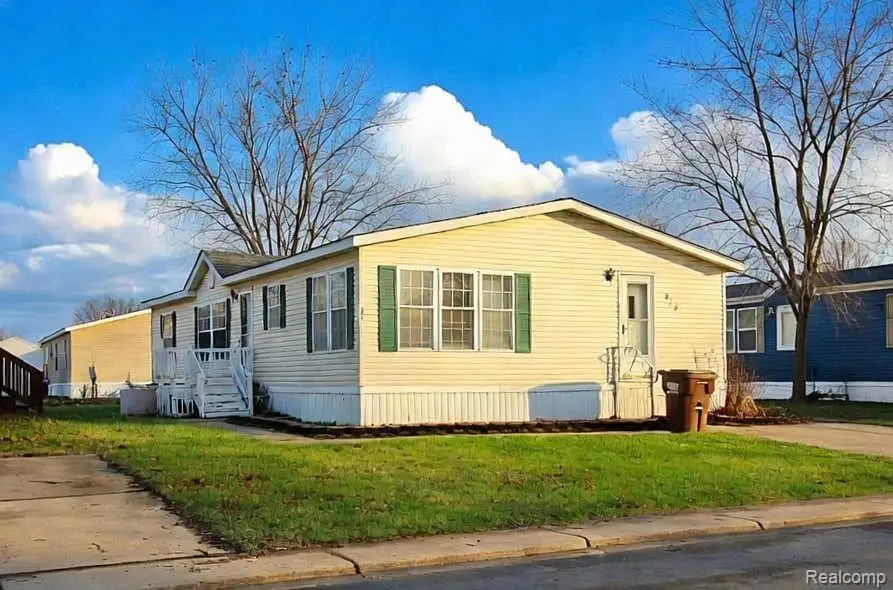 372 Holly Glen, Monroe, MI 48161 - #1