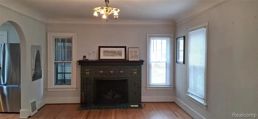 160 Chippewa, Pontiac, MI 48341 - #3