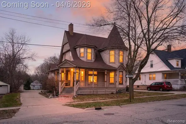 221 N Cherry, Flushing, MI 48433