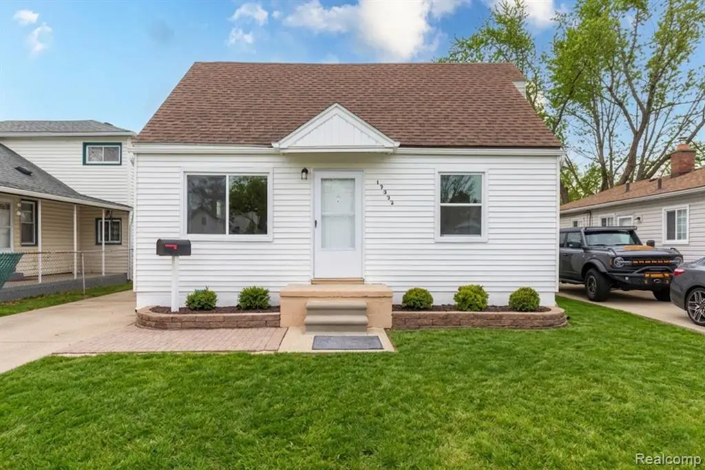 17322 Martin, Roseville, MI 48066 - #1