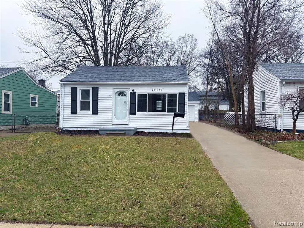34537 Annapolis, Wayne, MI 48184 - #1