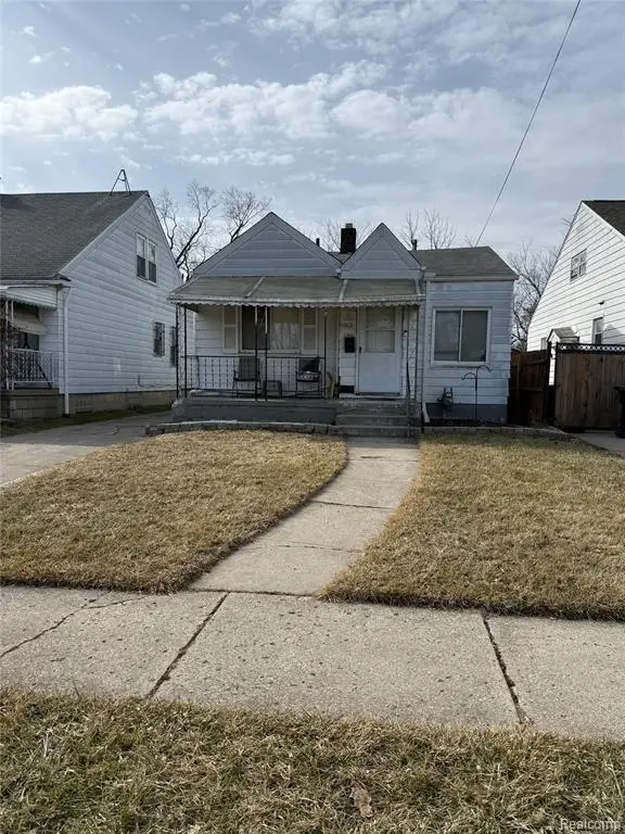 6803 Grandville, Detroit, MI 48228
