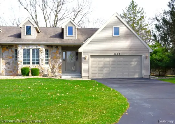 4269 Fairway, Jackson, MI 49201