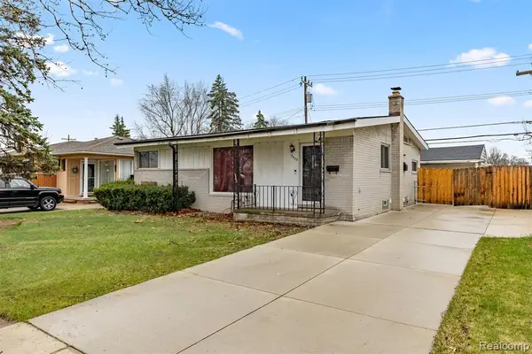 7423 Amboy, Dearborn Heights, MI 48127