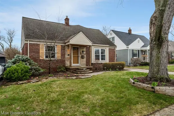 4321 Robinwood, Royal Oak, MI 48073