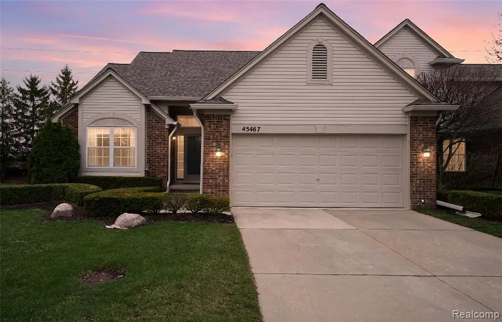 45467 Coachfort, Macomb, MI 48044 - #1