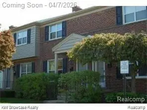 3370 Coolidge, Royal Oak, MI 48073