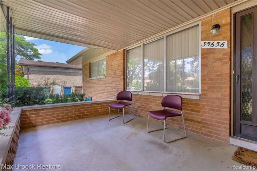 35656 Saxony, Sterling Heights, MI 48310 - #3