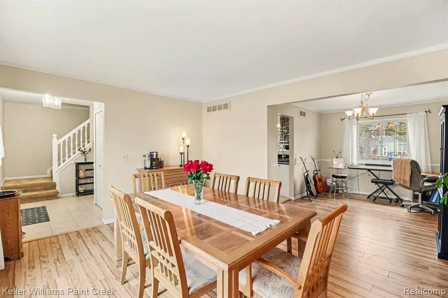 2419 Armstrong, Lake Orion, MI 48360 - #3