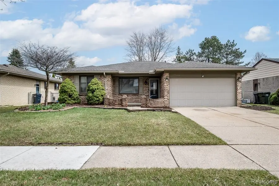 35744 Indigo, Sterling Heights, MI 48310 - #3