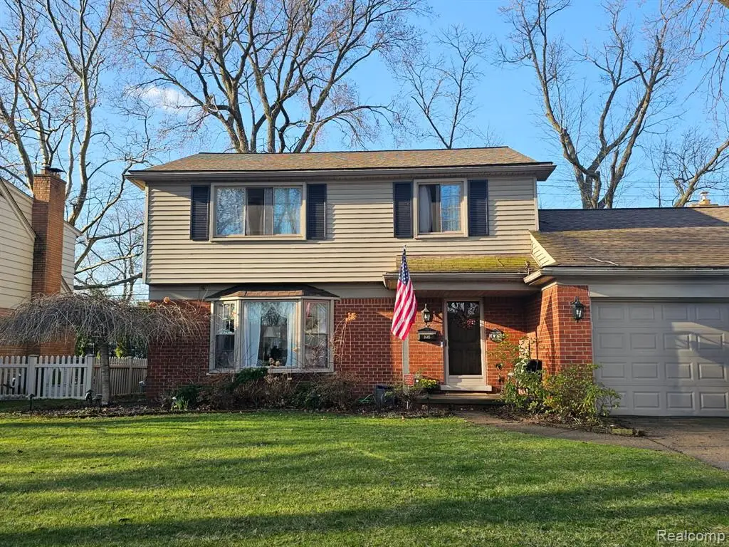 1645 Blairmoor, Grosse Pointe Woods, MI 48236 - #1