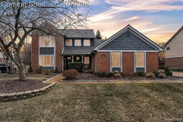 47105 Larchmont, Canton, MI 48187