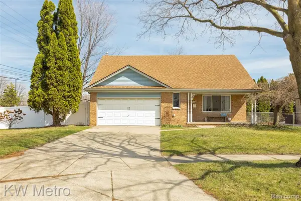 36890 Pepper, Sterling Heights, MI 48312