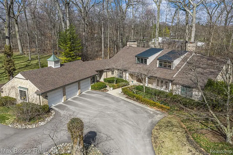 5275 Brookdale, Bloomfield Hills, MI 48304 - #2