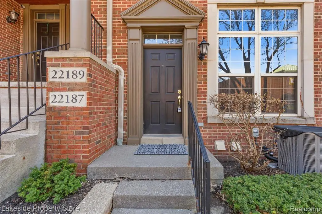 22187 W West Village #5, Dearborn, MI  - #1