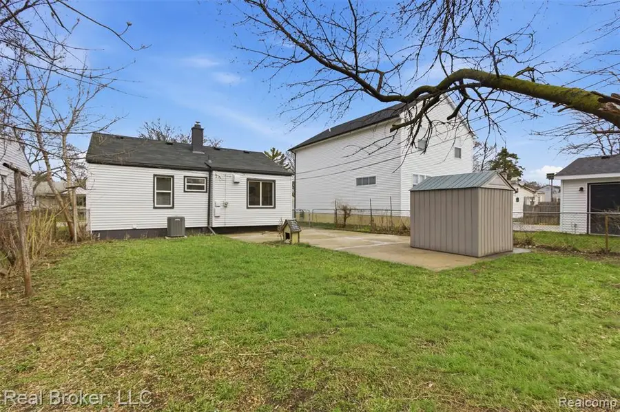1714 E Hayes, Hazel Park, MI 48030 - #3