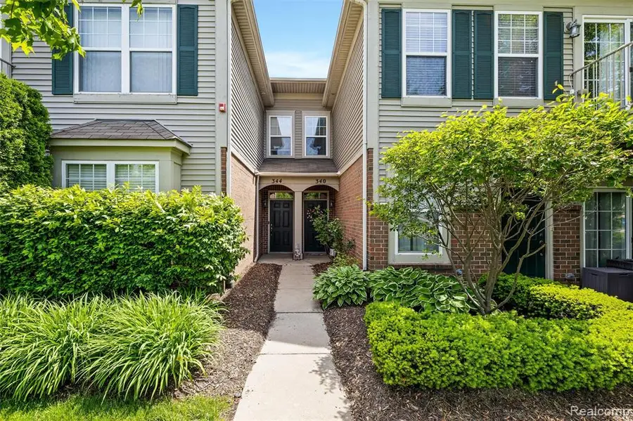 340 N Wixom, Wixom, MI 48393 - #2