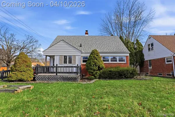 20201 Lancaster, Harper Woods, MI 48225