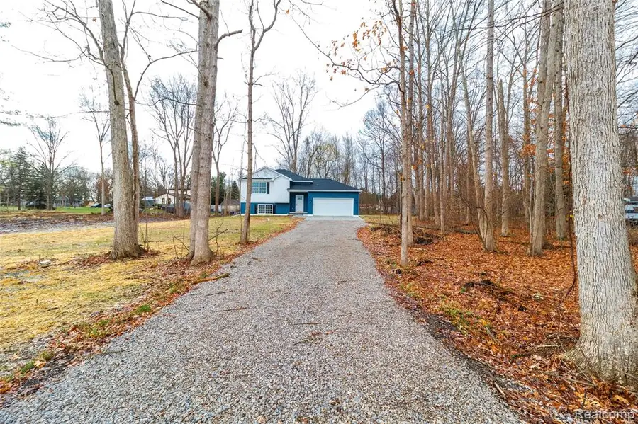 5155 Coldwater, Lapeer, MI 48446 - #2