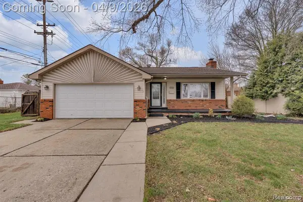 714 9th, Wyandotte, MI 48192