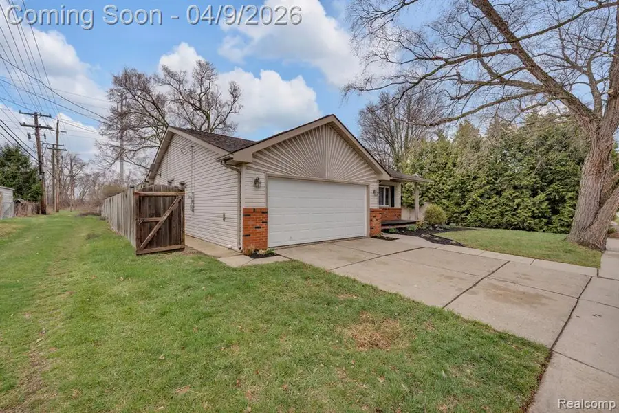 714 9th, Wyandotte, MI 48192 - #3