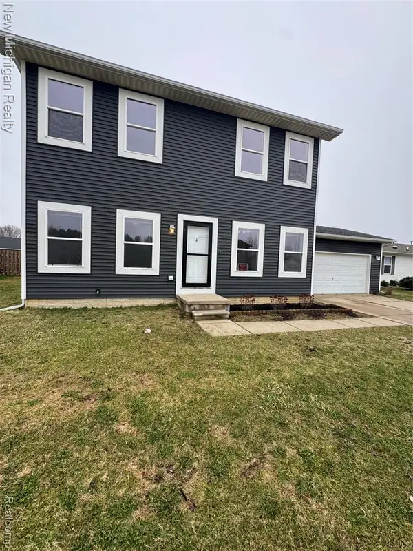 3065 Wild Orchid, Burton, MI 48519