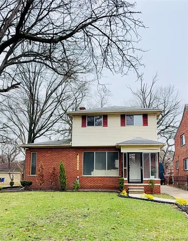 16560 La Salle, Detroit, MI 48221