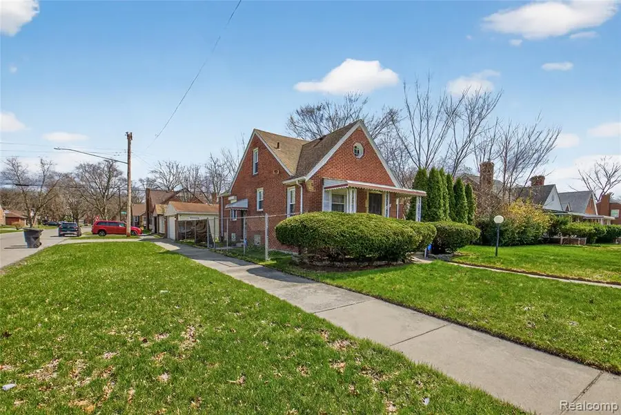 17420 Annchester, Detroit, MI 48219 - #2