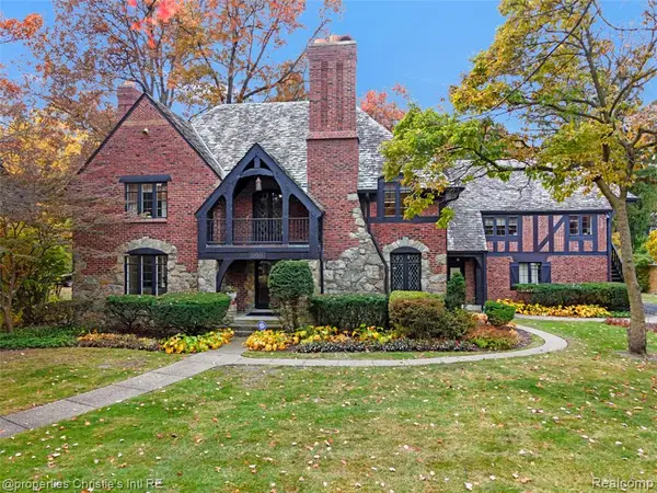 19511 Lowell, Detroit, MI 48203