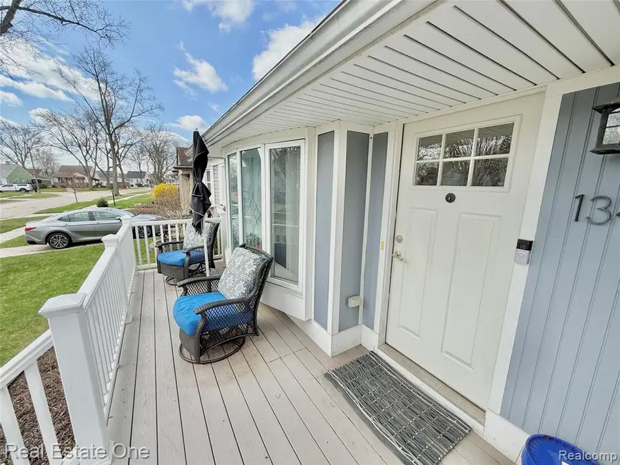 1345 N Bywood, Clawson, MI 48017 - #3