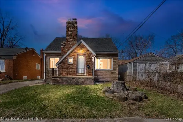 169 Dwight, Pontiac, MI 48341