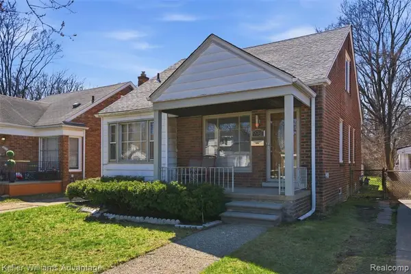 9981 Hazelton, Redford, MI 48239