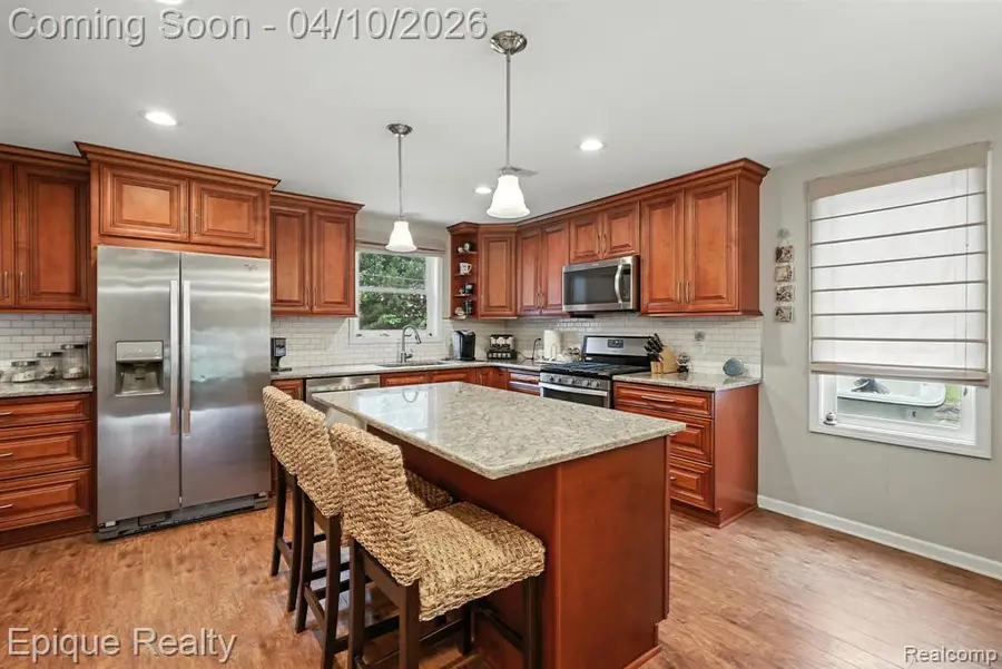 1990 Watkins Lake, Waterford, MI 48328 - #3