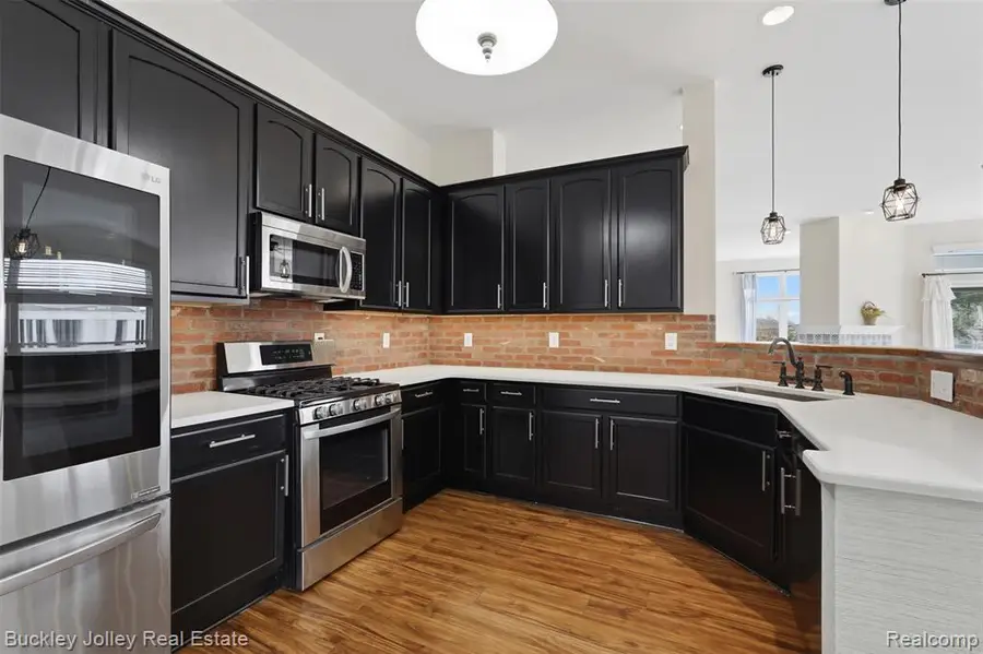 1197 Hudson, Howell, MI 48843 - #3