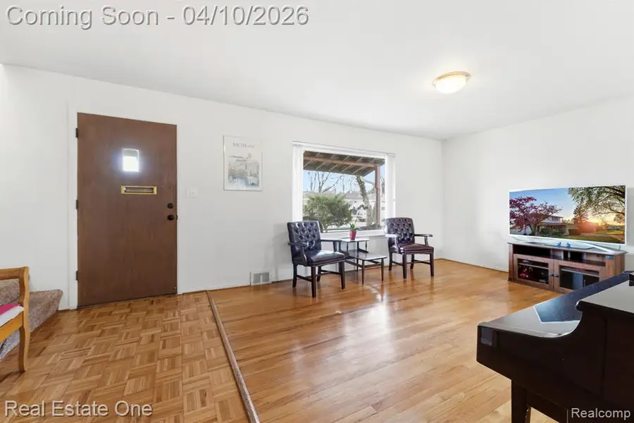 14262 Dundee, Riverview, MI 48193 - #2