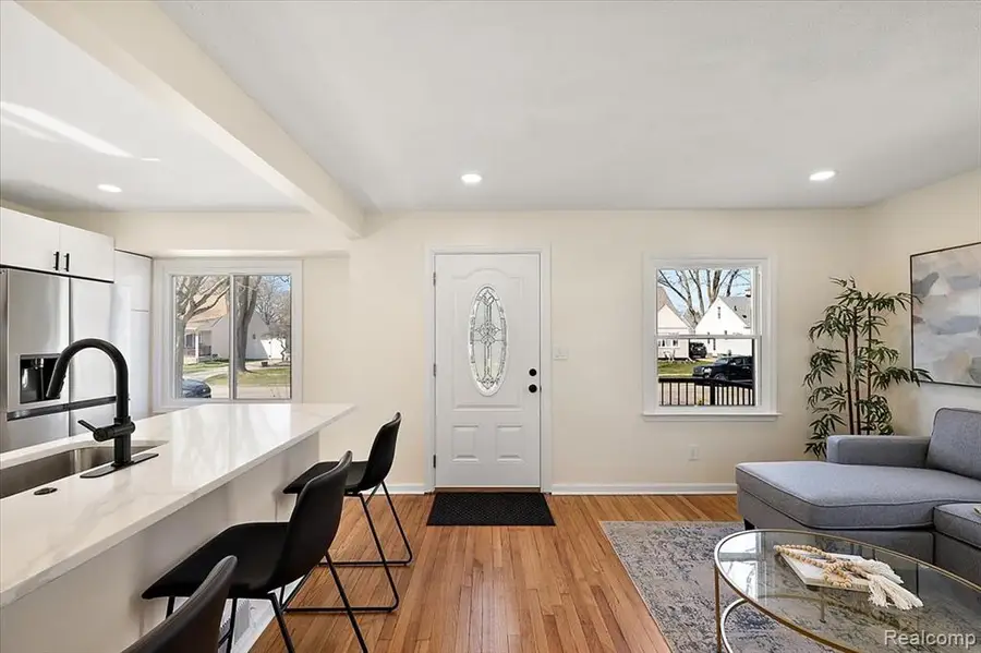 1888 Griffith, Berkley, MI 48072 - #2