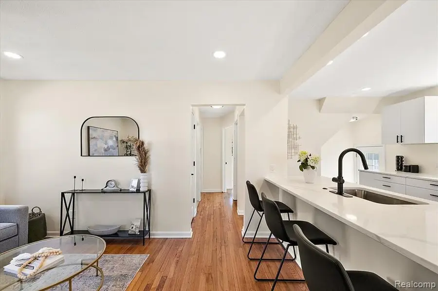 1888 Griffith, Berkley, MI 48072 - #3