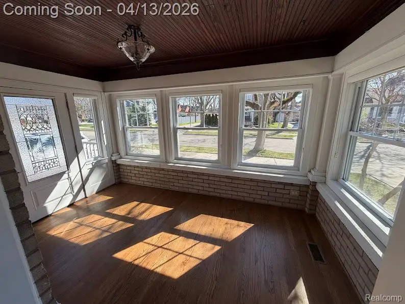 427 Wesley, Rochester, MI 48307 - #3