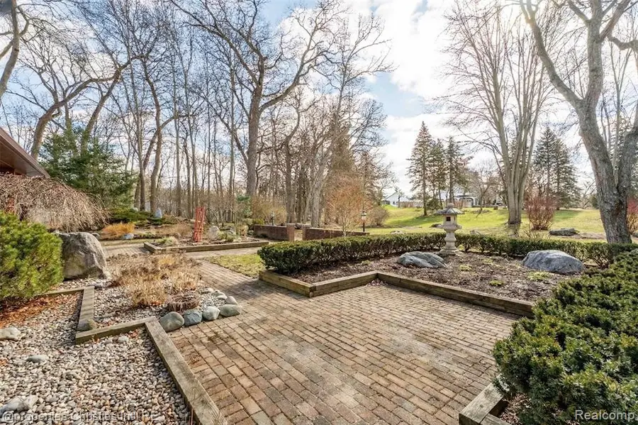 291 Barden, Bloomfield Hills, MI 48304 - #3