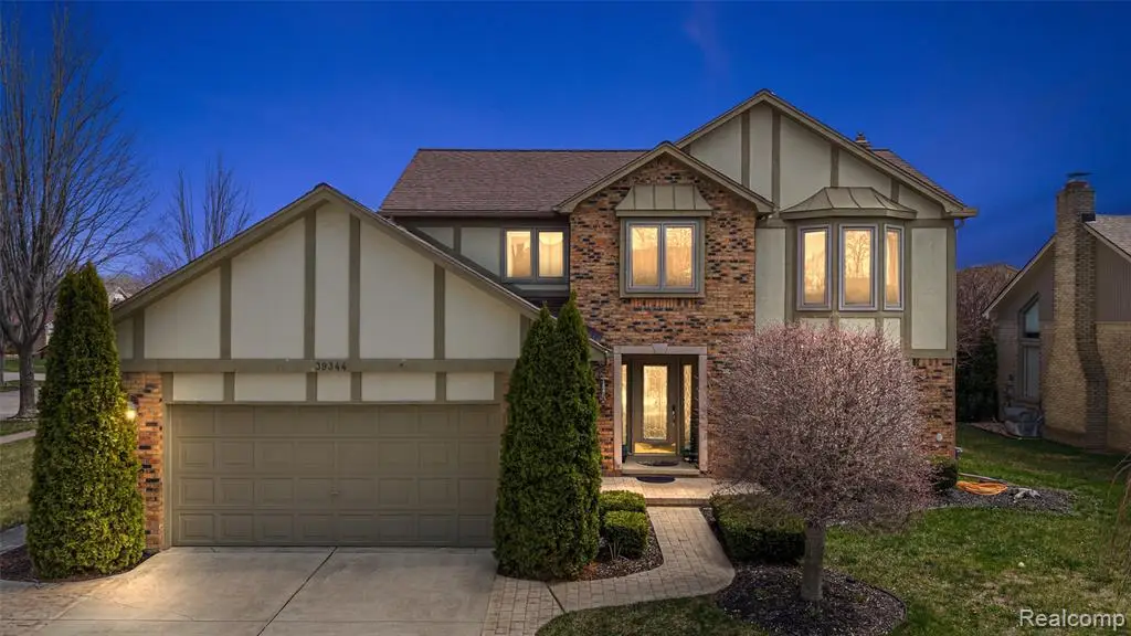 39344 Lorien, Sterling Heights, MI 48313 - #1