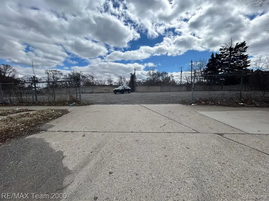 2400 S Schaefer, Detroit, MI 48217 - #2