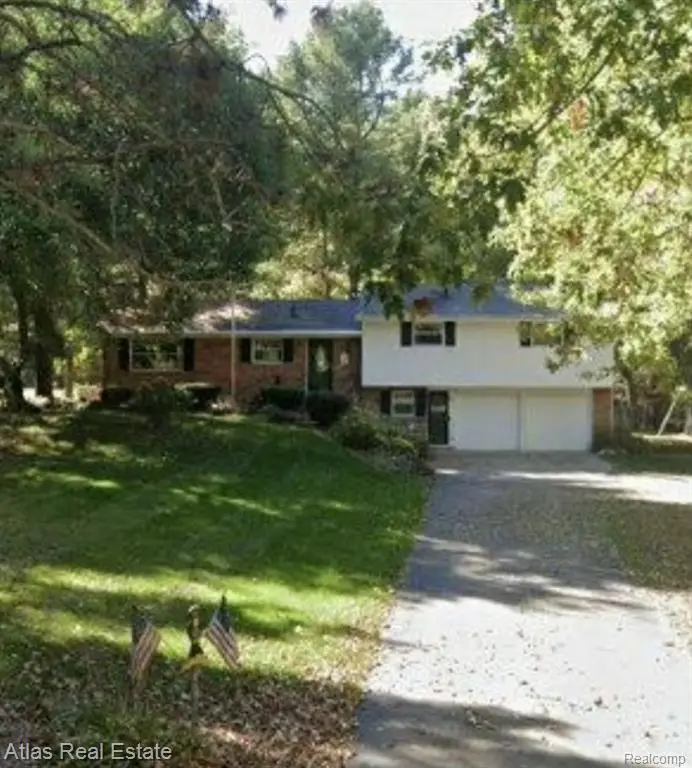 5920 Grange Hall, Holly, MI 48442 - #1