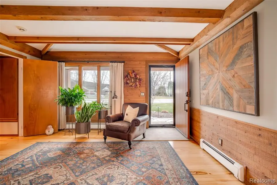 2775 E Square Lake, Troy, MI 48085 - #3