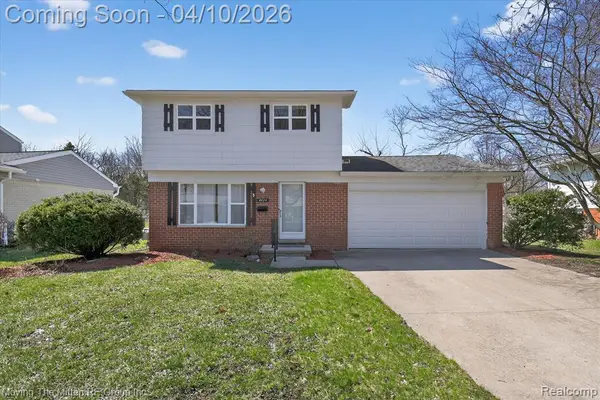 8672 Hemlock, Ypsilanti, MI 48198