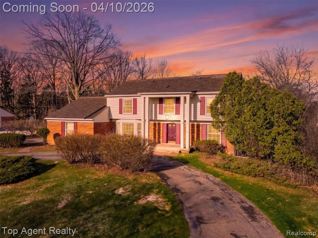 4268 Covered Bridge, Bloomfield Hills, MI 48302 - #1