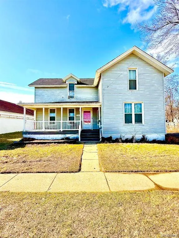 35449 Clinton, Wayne, MI 48184