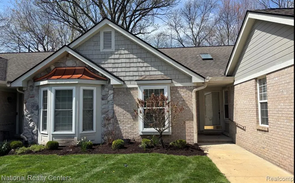 41642 Haggerty Woods, Canton, MI 48187 - #1