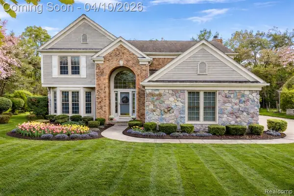 47651 Red Run, Canton, MI 48187